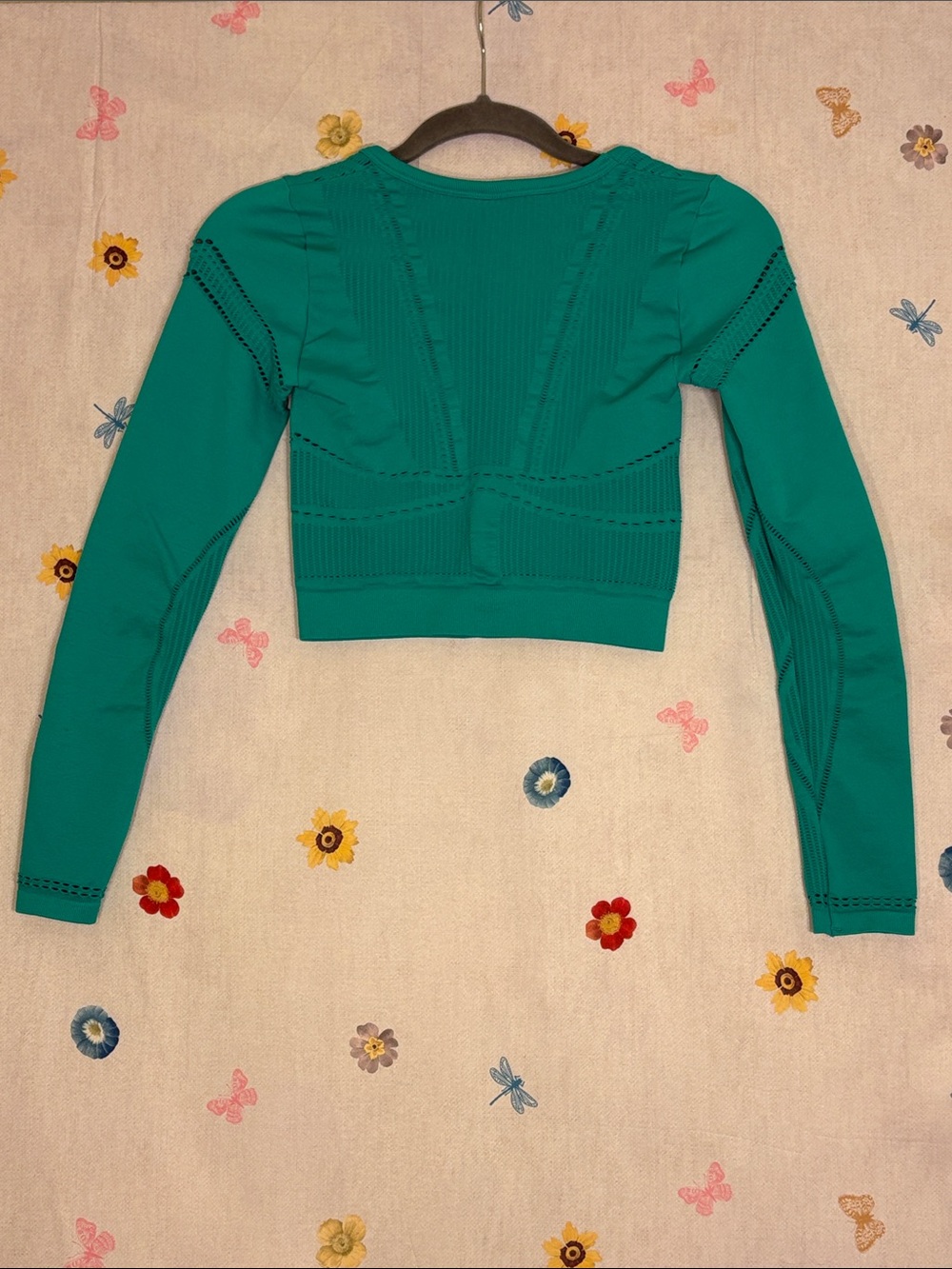 Fabletics - Teal Knit Long-Sleeve Crop Top - Picture 5 of 10